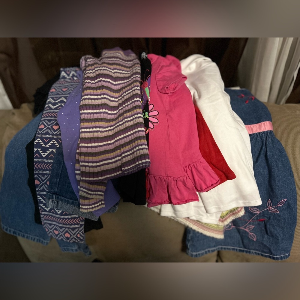 Girls clothing bundle. Size 4/4T. Various brands.